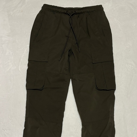 Men’s Olive Green jogger Pants - Picture 10 of 11